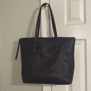 Fossil tote